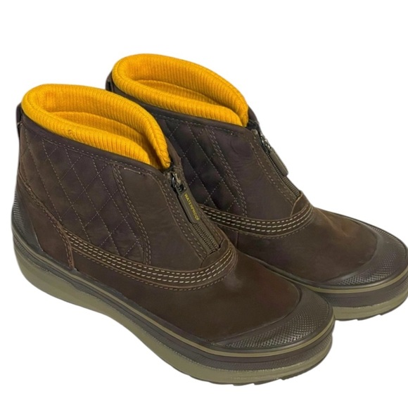🎁SALE🎁CLARKS MUCKER WATERPROOF INSULATED BROWN ZIP FRONT BOOTS SZ 6.5 MED EUC - Picture 2 of 12